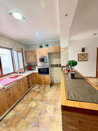 Casa adosada en venta en Guaro