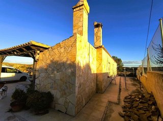 Chalet en venta en Crevillent