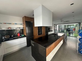 Chalet en venta en Yecla