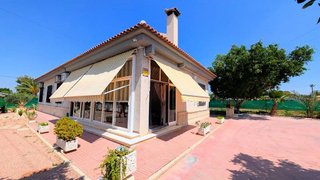 Chalet en venta en Jubalcoi en Elche