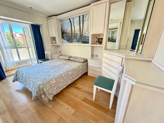Casa adosada en venta en El Ejido - Santa Ana en León
