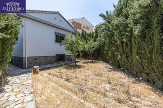 Chalet en venta en Gójar