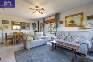 Chalet en venta en Gójar