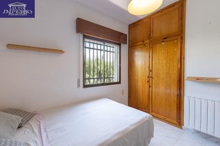 Chalet en venta en Gójar