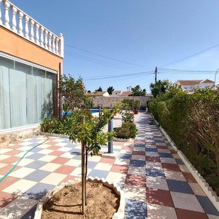 Chalet en venta en La Siesta - El Salado - Torreta en Torrevieja