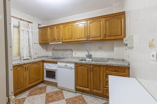 Casa adosada en venta en Maracena