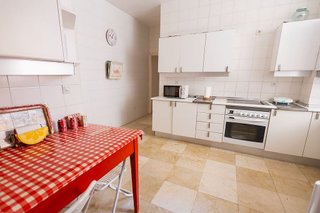 Piso en venta en Los Remedios en Sevilla