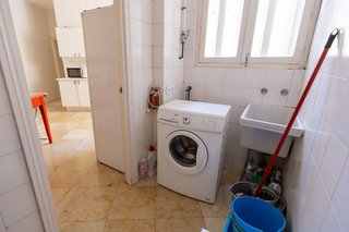 Piso en venta en Los Remedios en Sevilla
