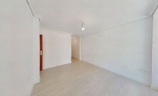 Piso en venta en Juan XXIII en Sevilla