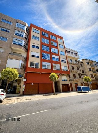 Piso en venta en Teis en Vigo