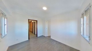 Piso en venta en Pueblo Nuevo en Madrid