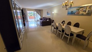 Piso en venta en Puerto Banús en Marbella