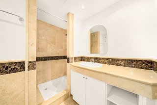 Piso en venta en Elviria en Marbella