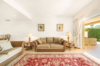 Piso en venta en Elviria en Marbella