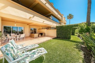 Piso en venta en Elviria en Marbella