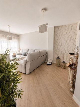 Piso en venta en Colores - Entreparques en Sevilla