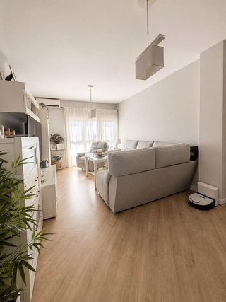 Piso en venta en Colores - Entreparques en Sevilla