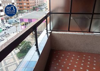 Piso en venta en San Pedro de Deusto-La Ribera en Bilbao