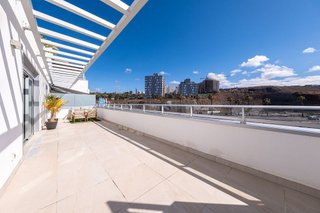 Ático en venta en Guanarteme en Palmas de Gran Canaria(Las)