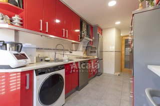 Dúplex en venta en Veredillas - Juncal - Zarzuela en Torrejón de Ardoz