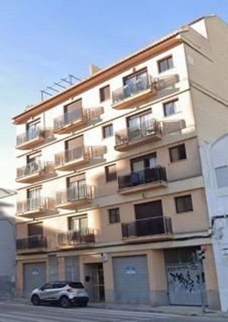 Piso en venta en Pego