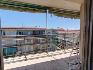 Piso en venta en Vistahermosa en Alicante