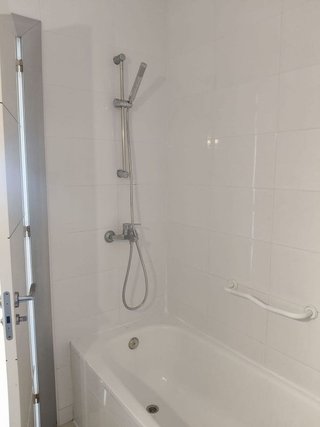 Piso en venta en Montemar en Torremolinos