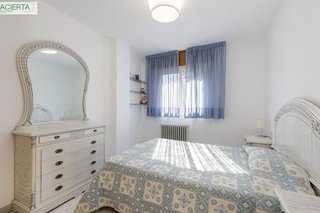 Piso en venta en Pajaritos - Plaza de Toros en Granada