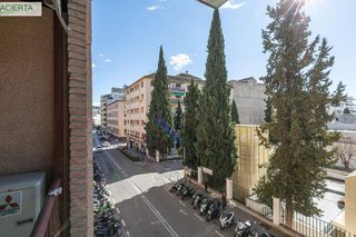 Piso en venta en Pajaritos - Plaza de Toros en Granada