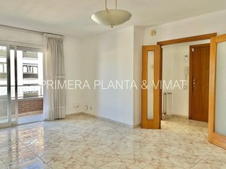 Piso en venta en Peramàs en Mataró