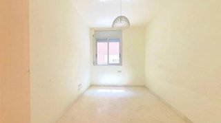 Piso en venta en Creu de Barberà en Sabadell