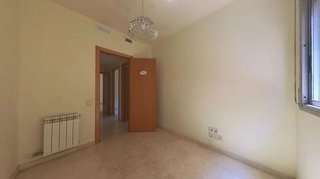 Piso en venta en Creu de Barberà en Sabadell