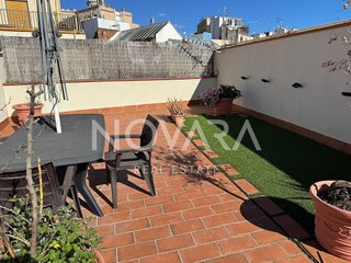 Ático en venta en El Raval en Barcelona