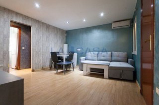 Piso en venta en Les Planes en Hospitalet de Llobregat, L´