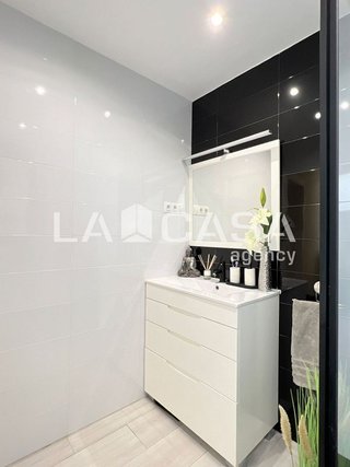 Piso en venta en Artigas - Llefià en Badalona