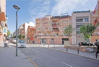 Piso en venta en La Salut - Lloreda en Badalona