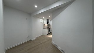 Piso en venta en El Camp de l'Arpa del Clot en Barcelona