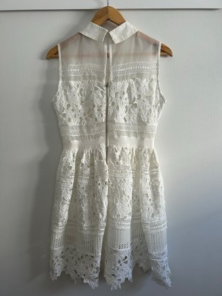 Vestido blanco de encaje