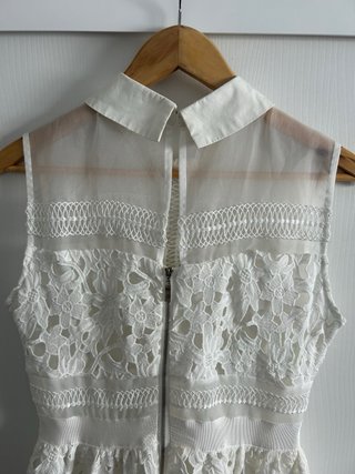 Vestido blanco de encaje