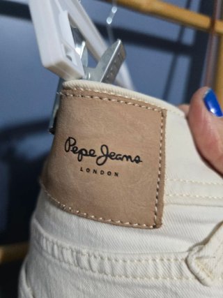 Pantalones cortos beige
