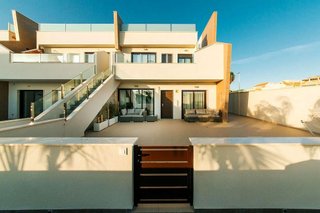 Chalet en venta en Zona Pueblo en Pilar de la Horadada