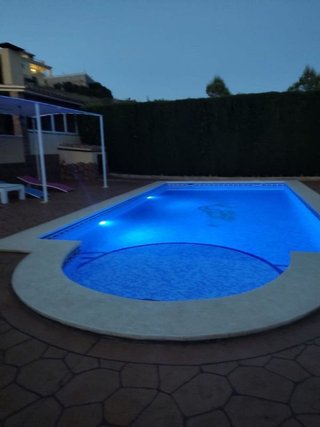 Chalet en venta en Alginet