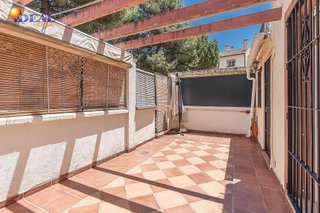Casa adosada en venta en Huétor Vega