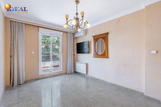 Casa adosada en venta en Huétor Vega