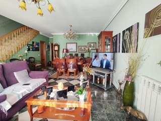 Casa adosada en venta en Tomelloso