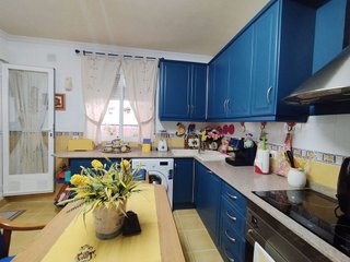 Casa adosada en venta en Tomelloso