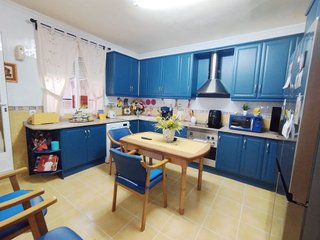 Casa adosada en venta en Tomelloso
