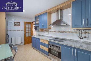 Chalet en venta en Huétor Vega
