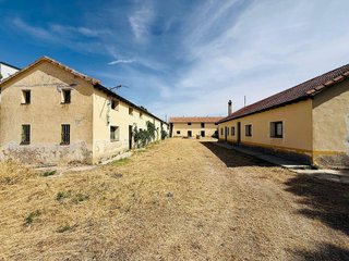 Chalet en venta en Borox
