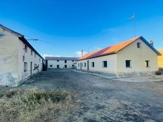 Chalet en venta en Borox